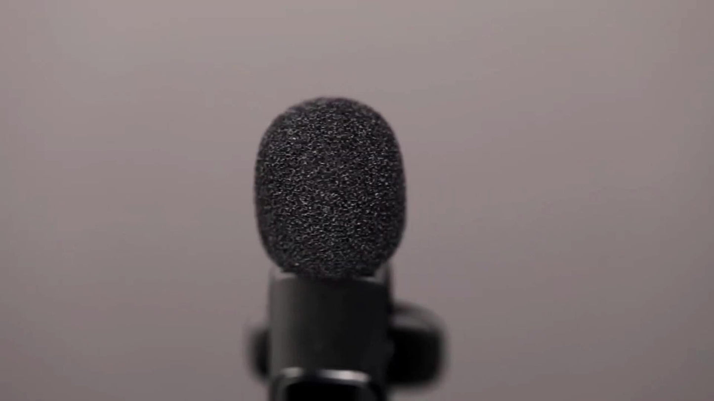 Local Stock! Lavalier Microphone with Noise Cancellation, Crystal Clear Audio for Live Streaming, Online Teaching, Public Speaking, YouTube Videos, Compatible with Type-C & I 0 S Devices. Compact & Portable, Easy Setup, One-Button Connection.