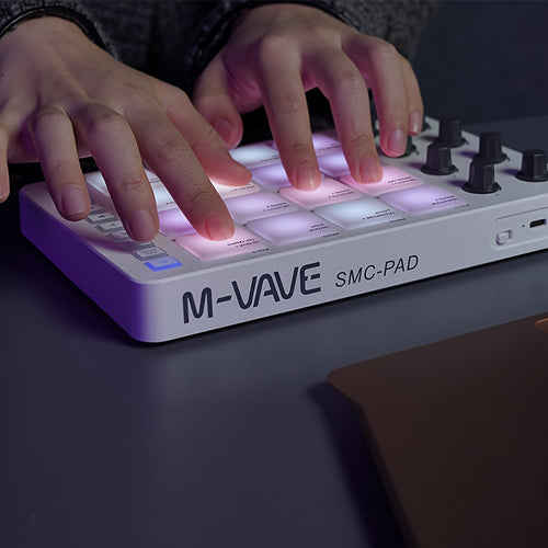 Professional-Grade Wireless Wireless MIDI Controller And Multi-Effects Processor M-VAVE Portable MIDI Pad Controller with 16 Drum Pads And 8 Knobs, Usb-Powered And Rechargeable, Programmable Keyboard for Music Creation SMC-PAD