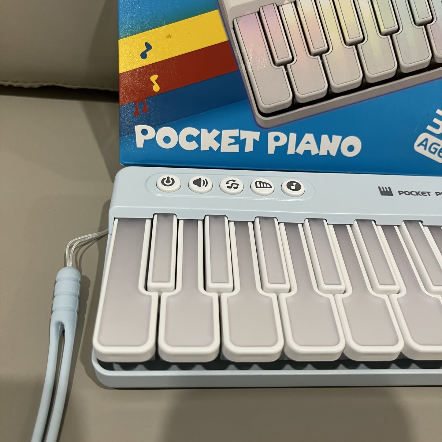 Pocket-Sized Mini Piano Keyboard - Portable 37-Key Electronic Keyboard For Music Practice, Stress Relief & Everyday Entertainment, Built-in Speaker, Perfect Travel Companion