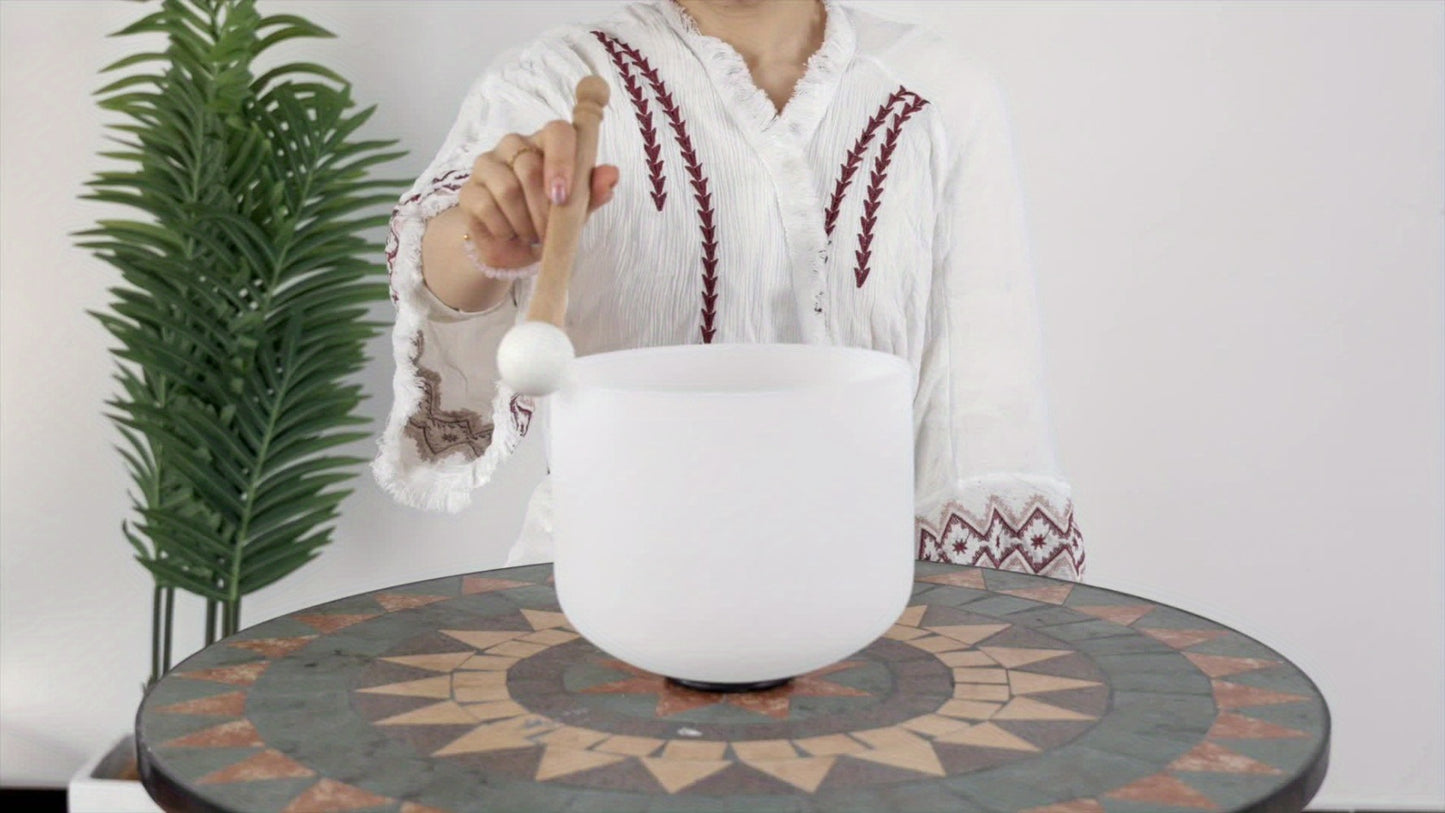Quartz Crystal Singing Bowl, 10-Inch White Sound Bowl with Mallet